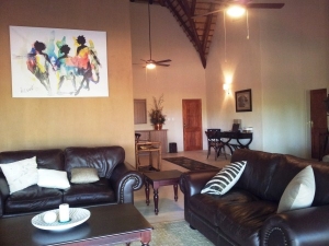 nDzuti Communal Lounge area