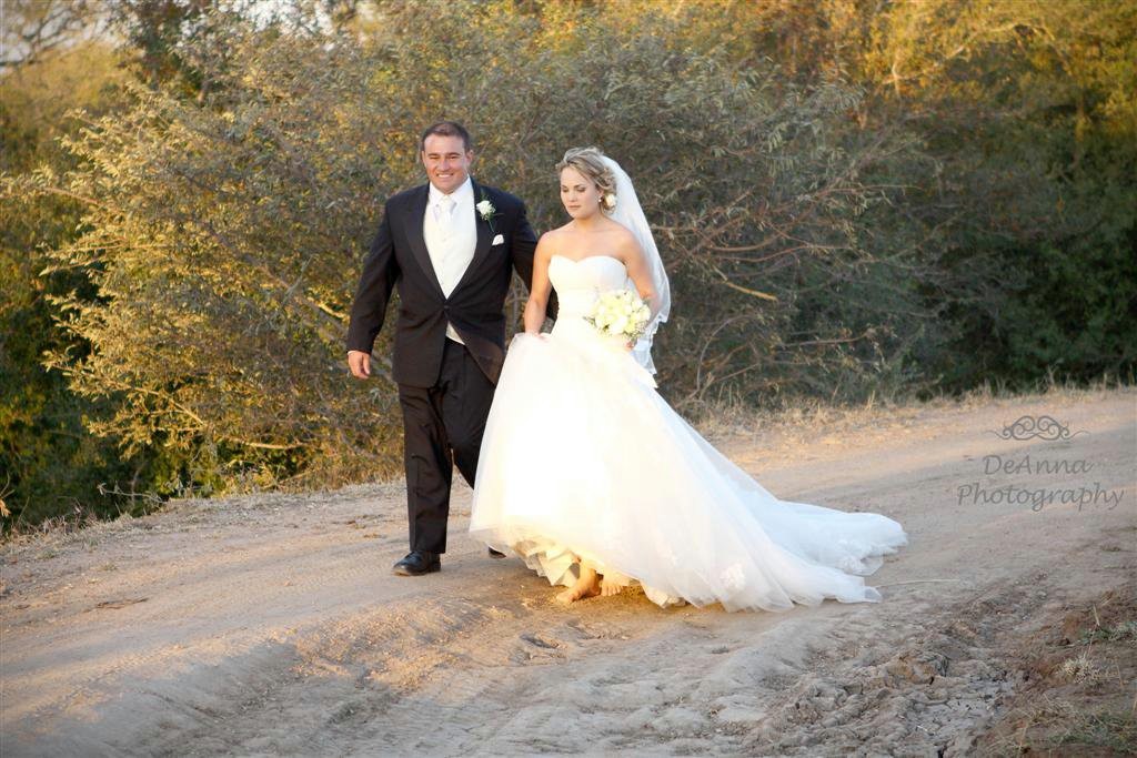 Courteney and Cecilia Blunden wed in the South African bush