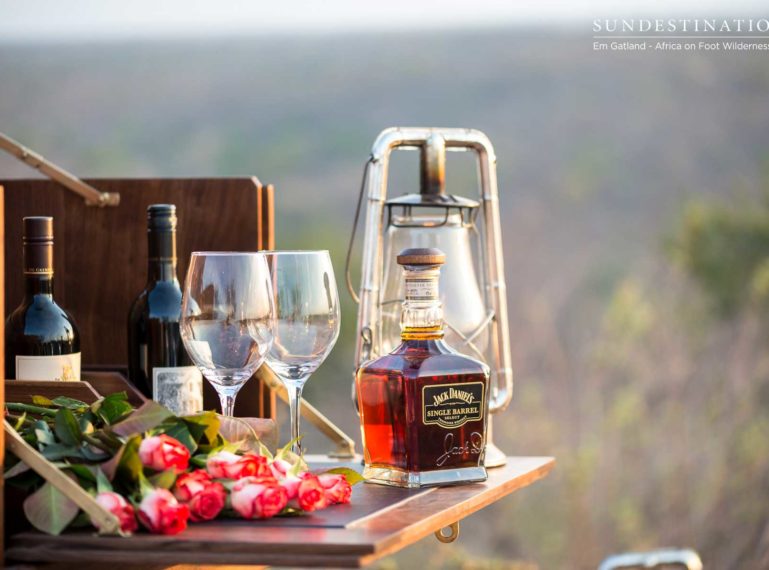 Romantic Safari Sundowners with Melvill and Moon