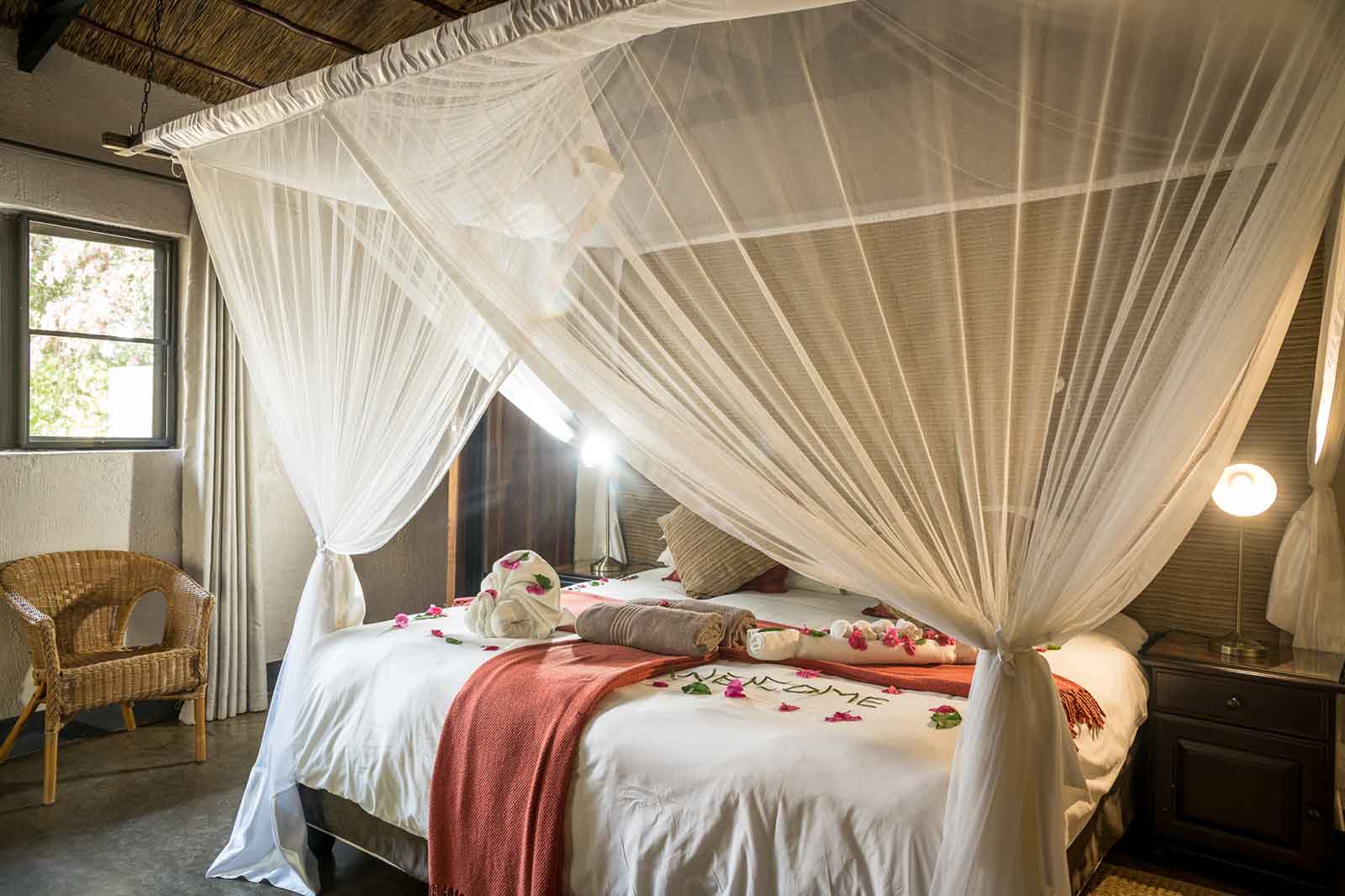 Umkumbe Safari Lodge Bedroom