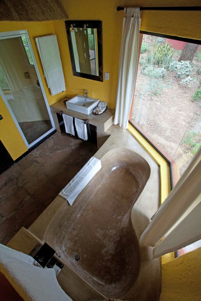 aerial-bath aerial-bath