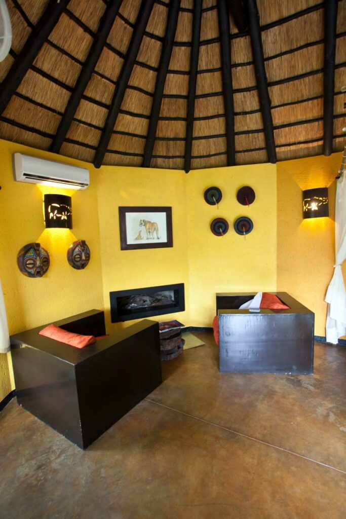 bedroom-lounge bedroom-lounge